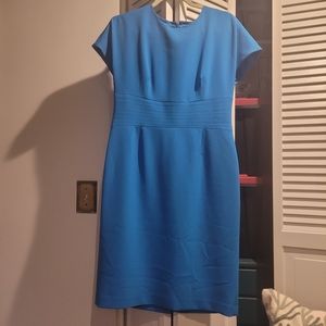 Perfect condition Ann Klein shift dress flattering